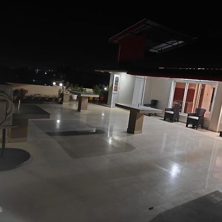 Shangrila Homestay Jorhāt Buitenkant foto