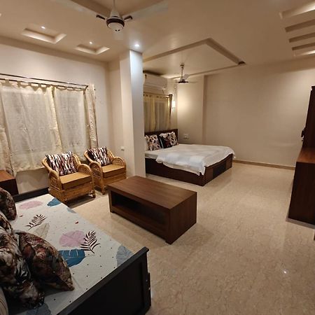 Shangrila Homestay Jorhāt Buitenkant foto